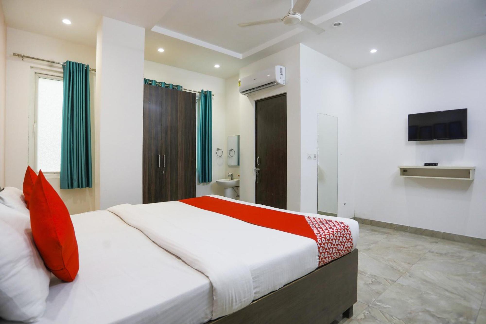 Hotel O Jsb Hotel Faridabad Exterior photo